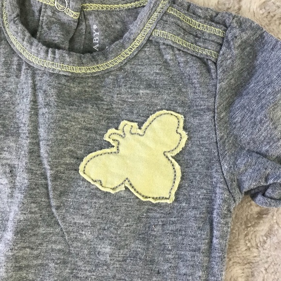 Burt’s Bees Baby Romper Gray Yellow One Piece - Picture 2 of 4